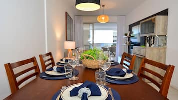 Apartment | Dining