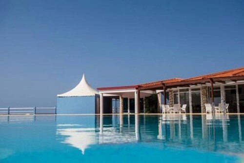 Studio Murdeira Side Beach Ecologic Protected Bay, Snorkling include, Pool