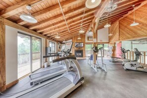 Fitness facility - Mountainside Condo Retreat | Near Slopes & Dining (Stowe)