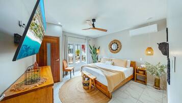 Desk, iron/ironing board, free WiFi, bed sheets