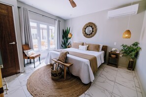 6 habitaciones, tabla de planchar con plancha y wifi gratis 