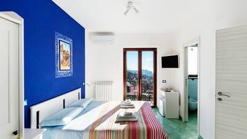 Bügeleisen/Bügelbrett, WLAN, Bettwäsche