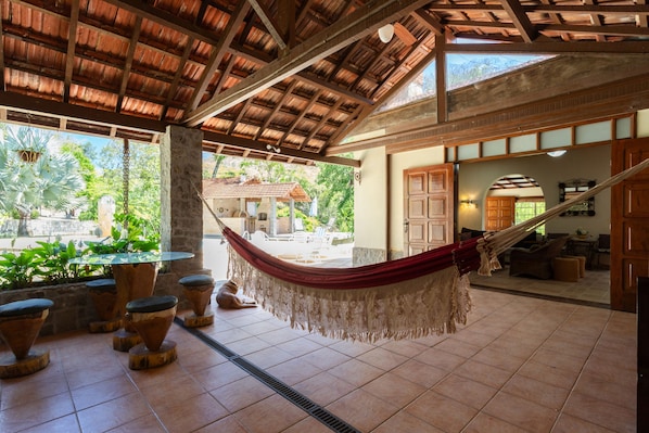 บ้านพัก | 6 ห้องนอน