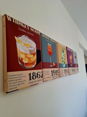 Familielejlighed - 3 soveværelser - balkon | Spisning på værelset