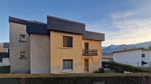 Exterior - La casa de Serre-Ponçon - Vue Montagne (Embrun)