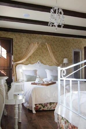 In-room safe, soundproofing, free WiFi - Hotel Rural La Tenada (Carcedo de Burgos)
