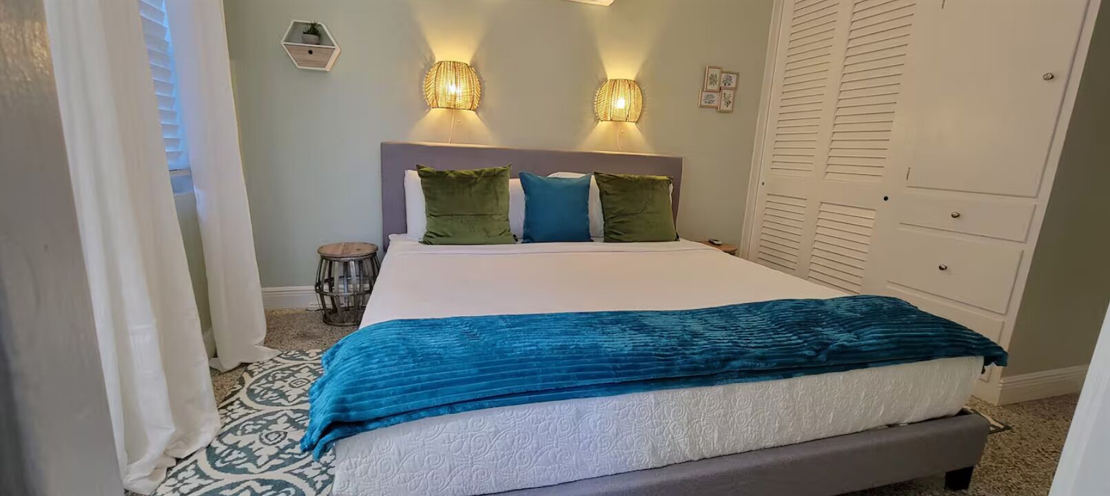 Bügeleisen/Bügelbrett, WLAN, Bettwäsche