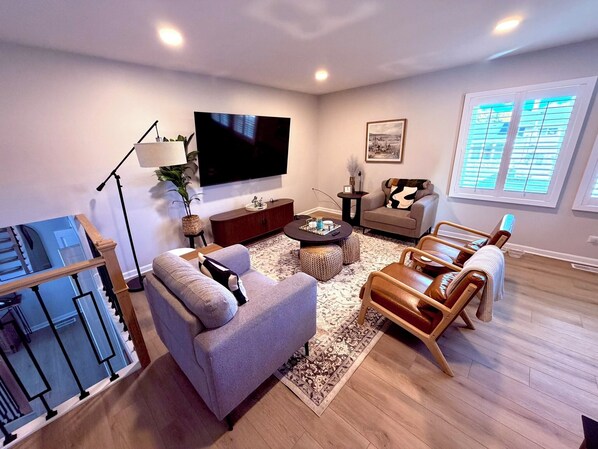 智能電視、書籍