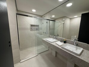 Apartment | Bathroom - Noroeste design comfort and charm (Brasília)