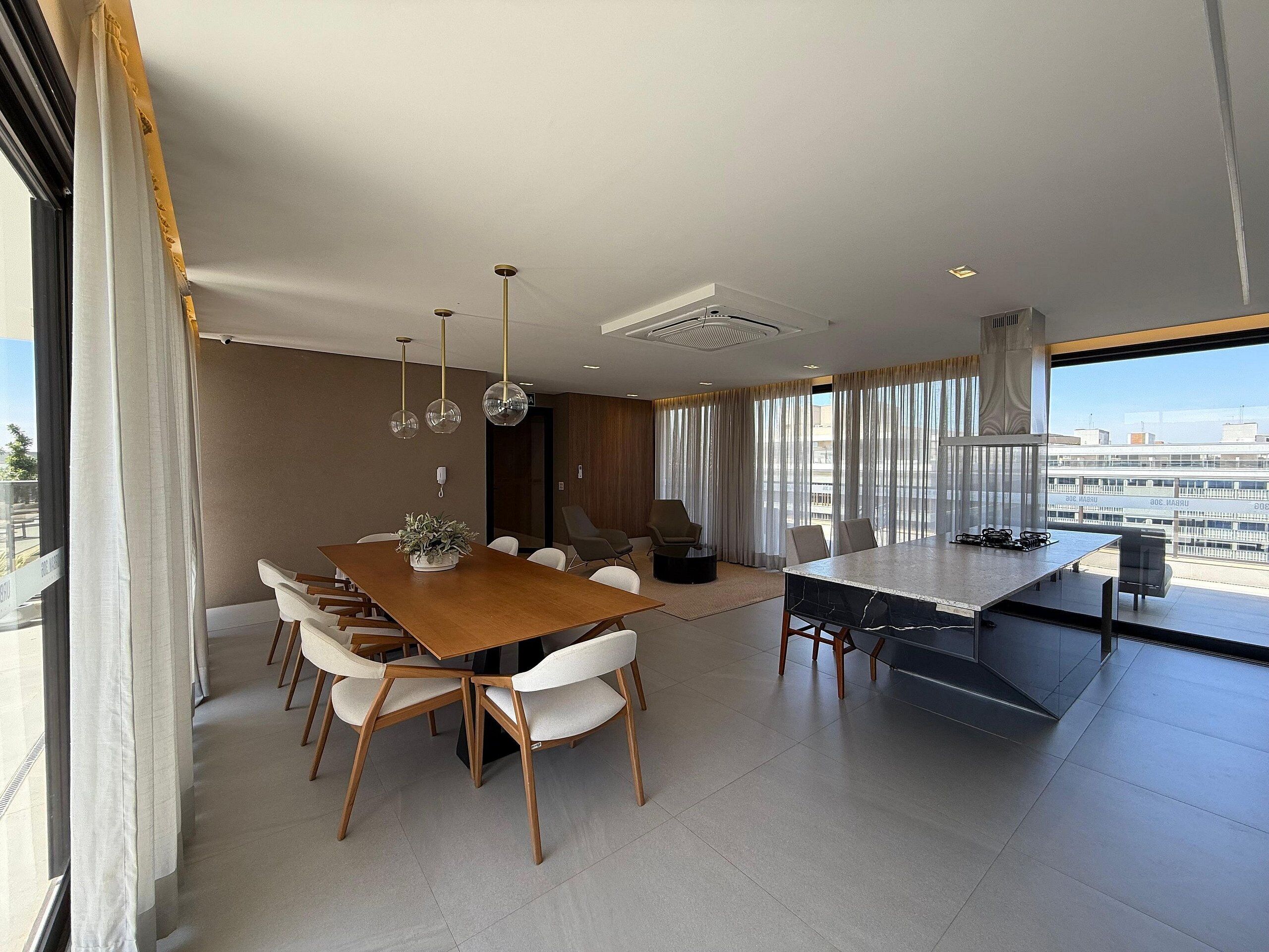Apartment | Dining