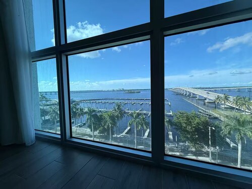 Luxury sunset at downtown Fort Myers