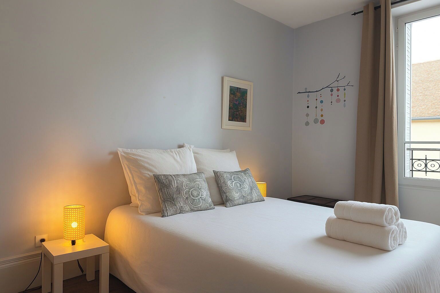 3 bedrooms, desk, iron/ironing board, WiFi