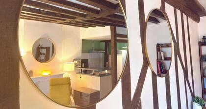 L’Adresse Secrète - Three Bedroom Apartment, Sleeps 4