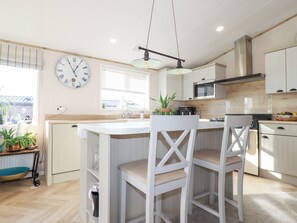 غسالة أطباق، مستلزمات طهي/أطباق/أوعية