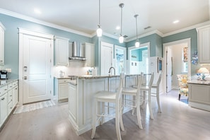 Fridge, microwave, oven, stovetop - Bikes, Wet Bar, 2 King Bedrooms~Walk to Seaside (Santa Rosa Beach)