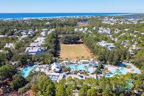 Exterior - Bikes, Wet Bar, 2 King Bedrooms~Walk to Seaside (Santa Rosa Beach)
