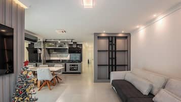 Basic Apartment | Living area