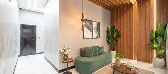 Apt w/ Barbecue Grill 850 m From the Beach Sem0302