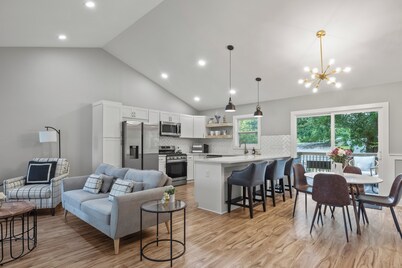 Cozy 3-bedroom retreat in serene Angier