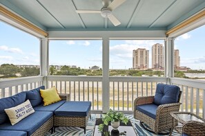 Property grounds - Pink Pompano - Ocean View & Beach Supplies (Pensacola)