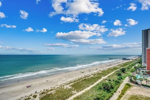 Beach nearby - ☀️Oceanfront 1BR | Balcony | Pools & Lazy River | Atlantica Resort 1103☀️ (Myrtle Beach)