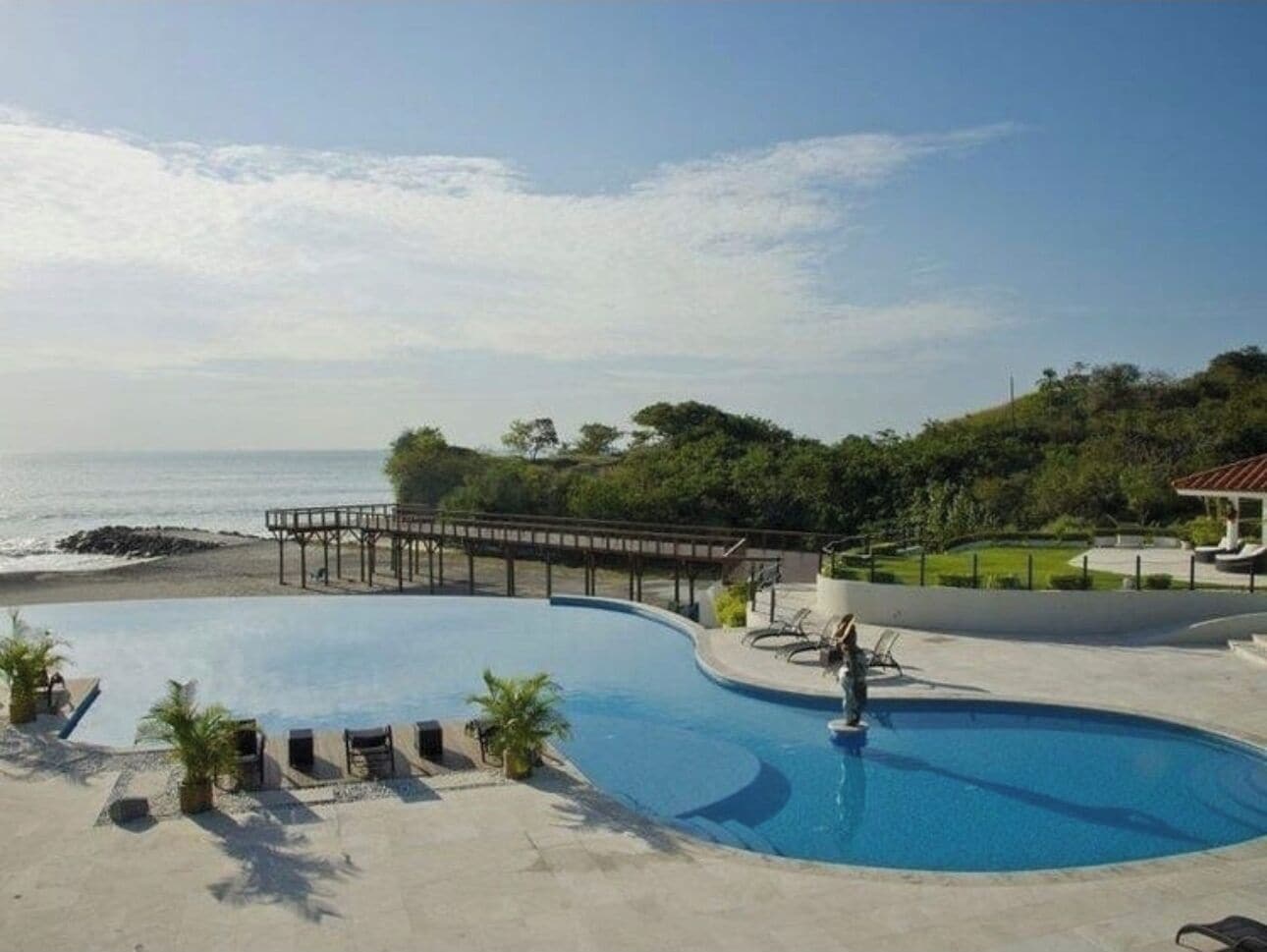 私家海滩、间海滩酒吧