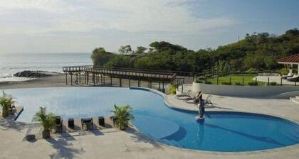 Vista Mar 3 bedroom ocean view Beach Golf Marina