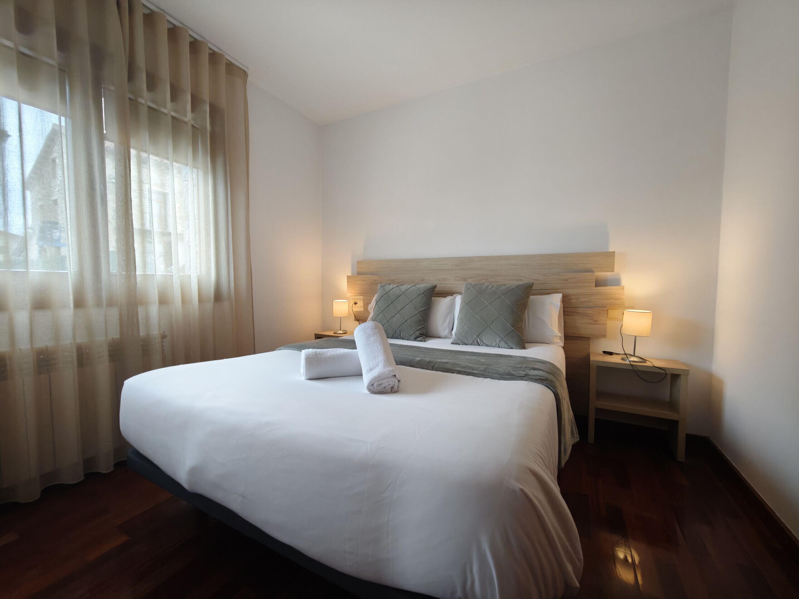 Vauvan matkasänky, ilmainen Wi-Fi, vuodevaatteet