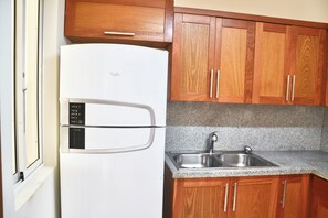 Private kitchen - Comfortable and spacious apartment in Torre Alta (Puerto Plata)