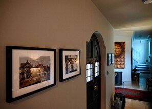 Interior - Higginson House (Marlow)