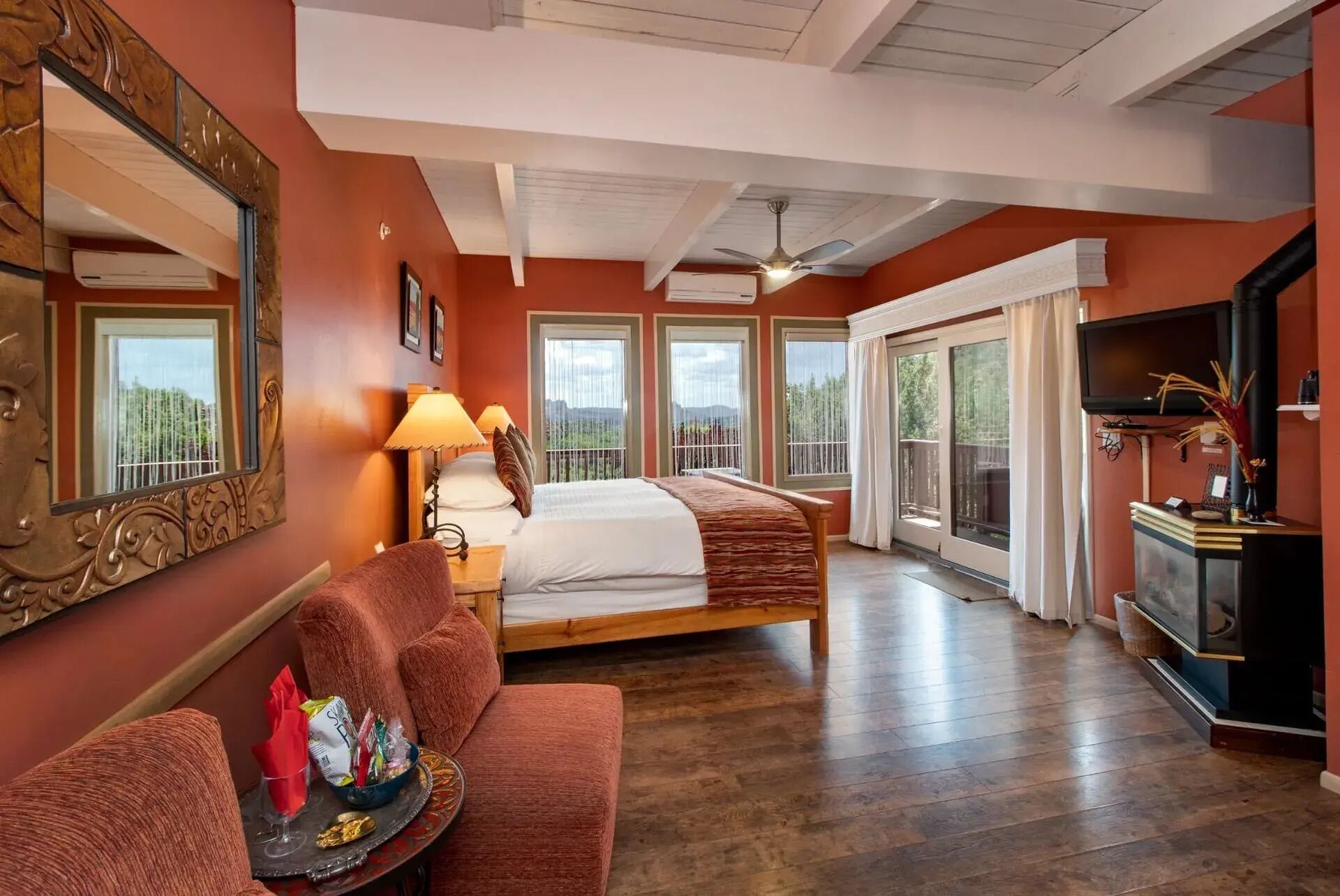 Suite, Balcony, Mountain View | Free WiFi