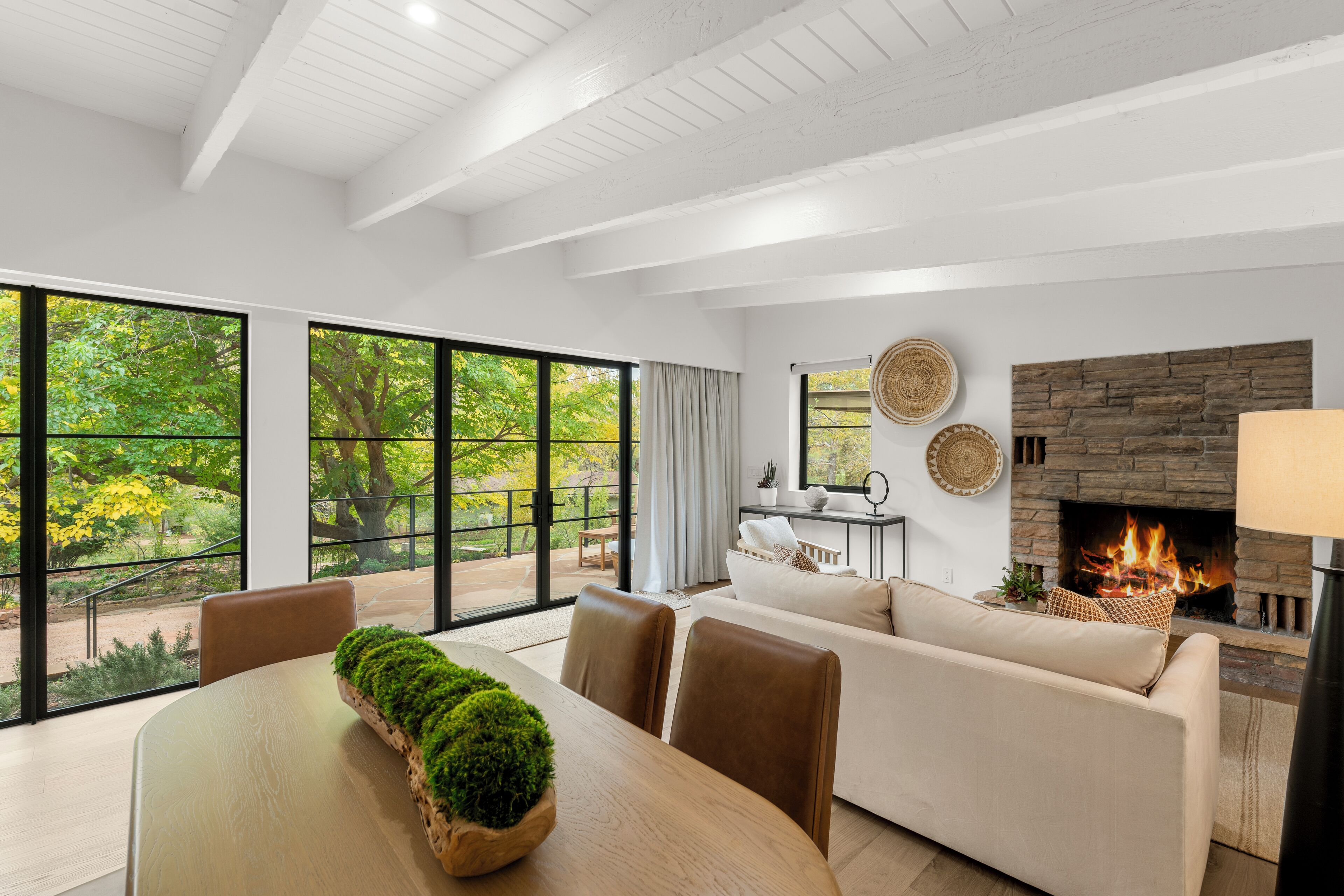 Cabin | Khu phòng khách | TV màn hình phẳng 