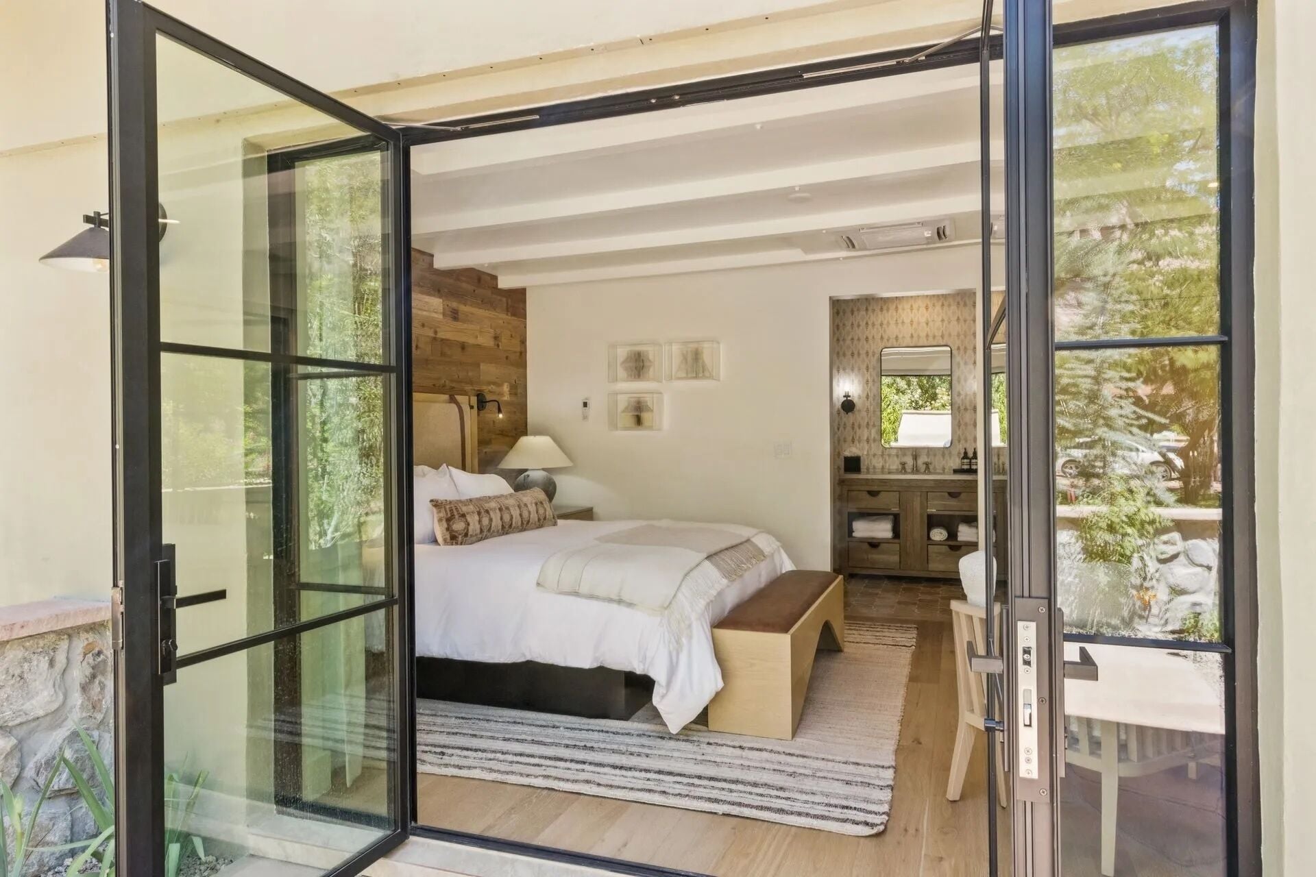 Cabin, 1 giường cỡ king, sân hiên, quang cảnh sông | Trang trí khác biệt, truy cập Internet không dây 