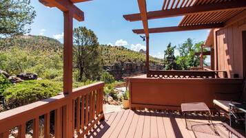 Svit - balkong - utsikt mot bergen | Terrass/Patio