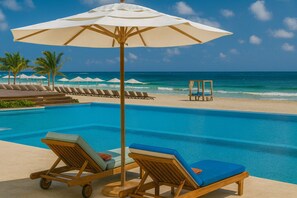 Pool - Spacious and Elegant 2BR Condo, King size Bed, Full AC, Pool, Steps to Hard Rock (Punta Cana)