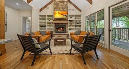 Paxwood, Luxury Home for 14