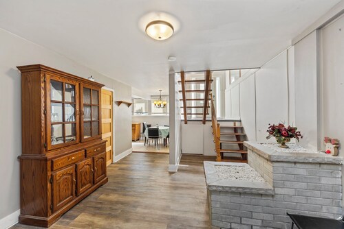 Charming Kingston Home w/Private Yard & Peaceful Vibes — Family Friendly!