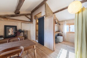 Dining - Casona Única in Gredos Valley - Private Pool and Shared Patio in Candeleda (Candeleda)