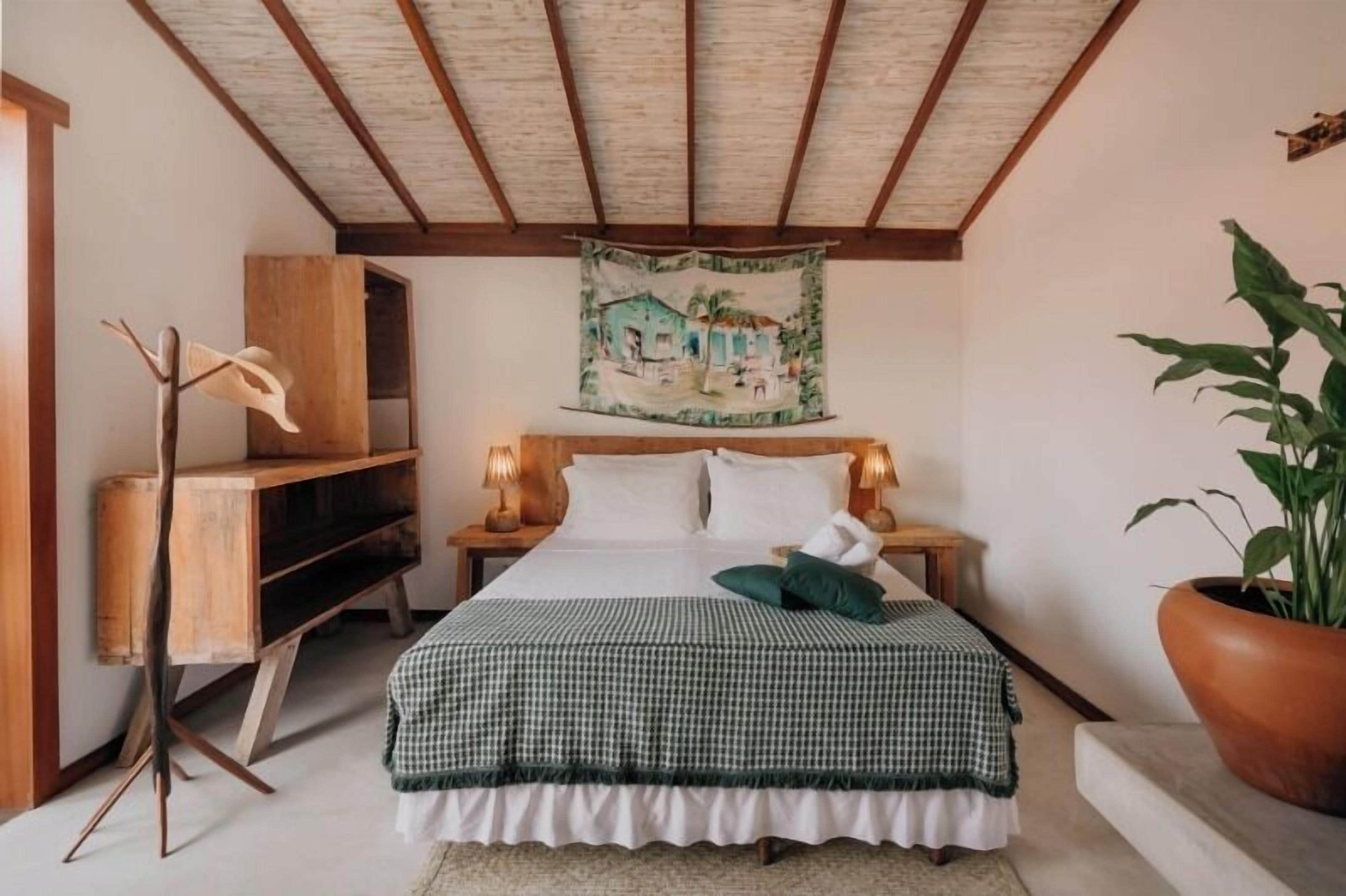 华丽双人房, 阳台, 庭院景观 | 熨斗/熨板、免费 WiFi