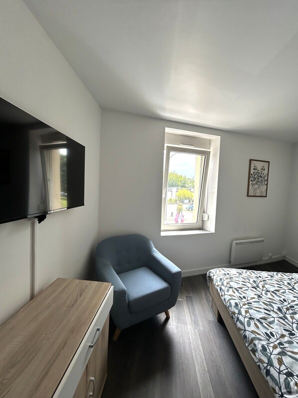 1 bedroom, Internet, bed sheets - An escape cocoon at the gateway to Luxembourg (Longwy)