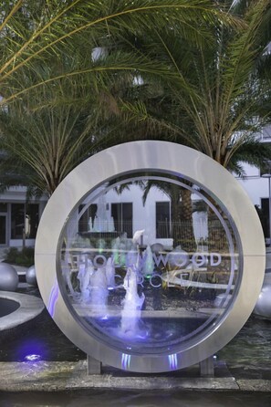 Property grounds - Circ Hotel Hollywood Sunny Studio with Pool (Hollywood)