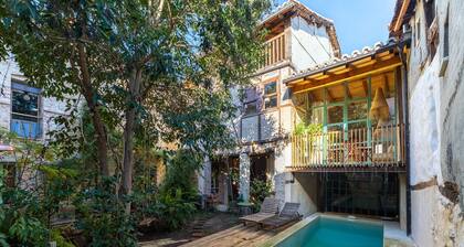 Historic Casona in Sierra de Gredos – Private Pool, 7 Bedrooms, 14 Guests