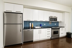 Private kitchen - Charming apartment in tranquil Washington DC perfect for your stay (Washington)