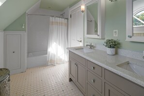 Sèche-cheveux, bidet