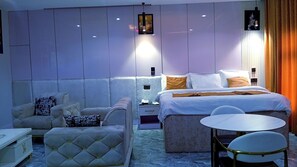 스위트, 시내 전망 | 책상, 무료 WiFi