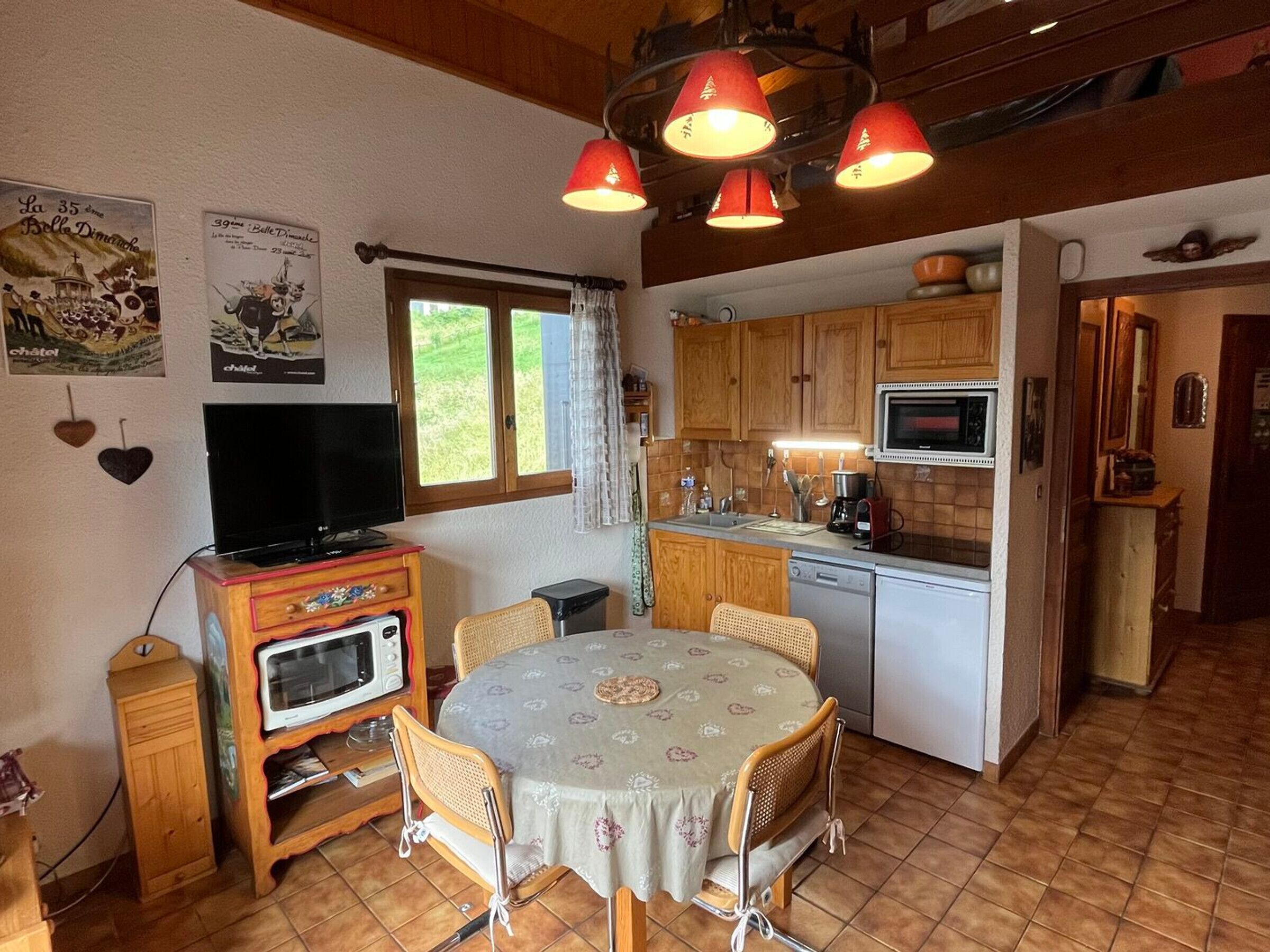 冰箱、微波炉、洗碗机