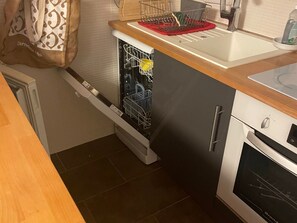 Fridge, microwave, dishwasher - Pra-Loup 1600 - T2 Apartment for 6, central location, near slopes (Pra-Loup)