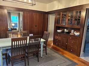 Dining - Oceanview Retreat — 2BR, Walk to the Beach (Samoa)