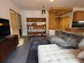 Unclassified image, 2 of 16, button - Central apartment 2 rooms, Arâches, 5 guests, parking, wifi (Arâches-la-Frasse)