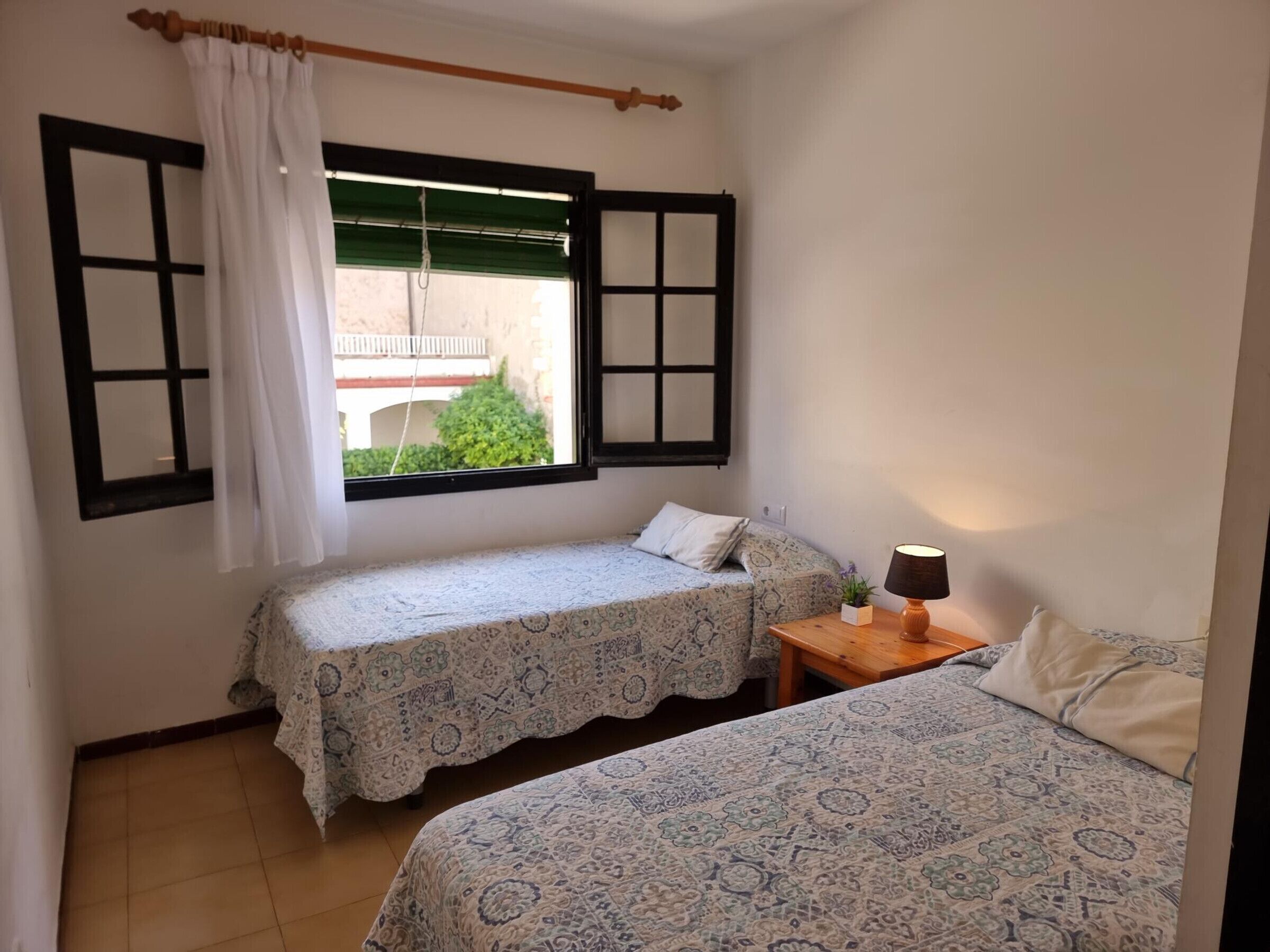 Gemütliche Wohnung 50m Vom Strand Mit Terrasse - Sant Pere Pescador